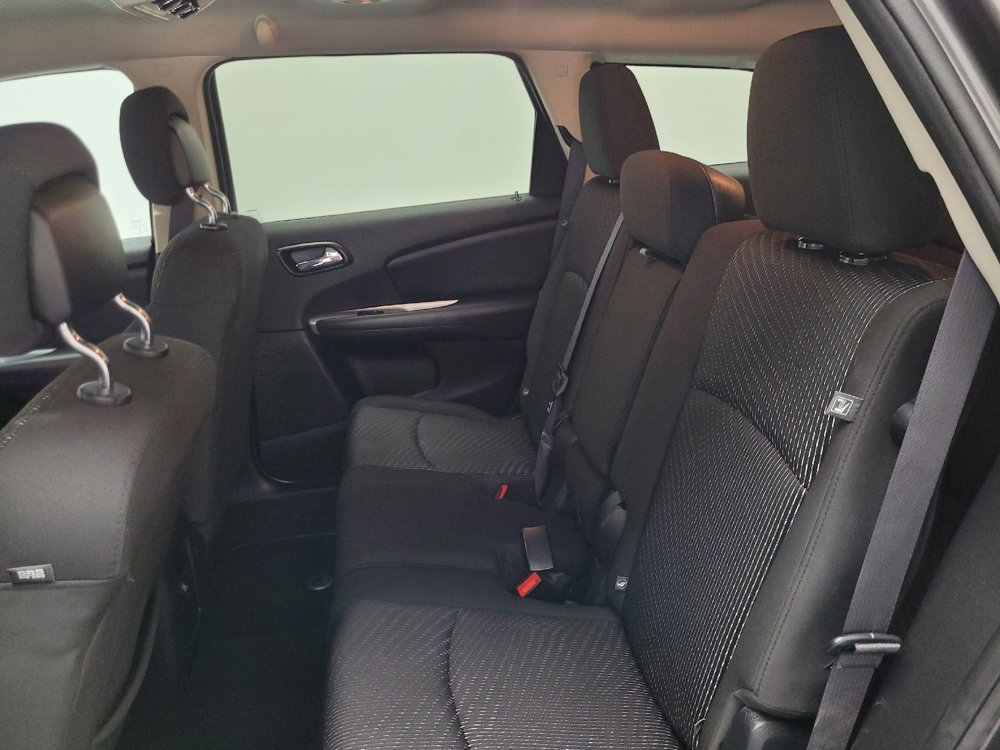 Used 2016 Dodge Journey SE w/ Flexible Seating Group FWD image 18