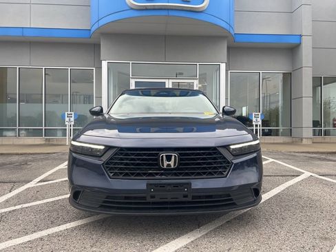 Used 2023 Honda Accord EX image 7