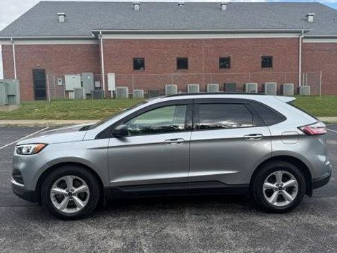 Used 2020 Ford Edge SE AWD/4WD image 3