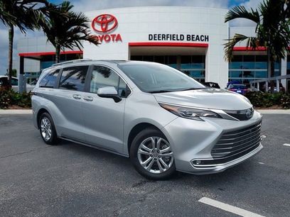 Used 2024 Toyota Sienna Platinum