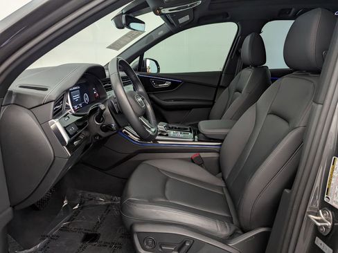 Used 2023 Audi Q7 2.0T Premium Plus AWD/4WD image 39