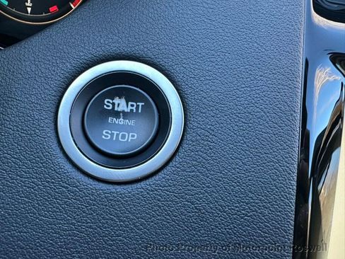 Used 2024 Jaguar E-PACE R-Dynamic SE image 22