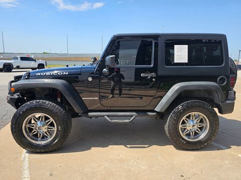 Used 2013 Jeep Wrangler Rubicon w/ PWR Convenience Group AWD/4WD image 6