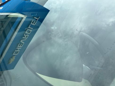 Used 2017 Hyundai Santa Fe Sport FWD image 6