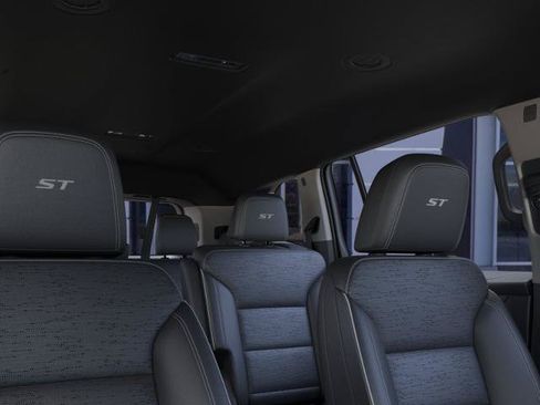 New 2026 Buick Enclave Sport Touring w/ Power Package FWD image 24