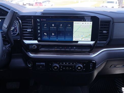 Used 2025 Chevrolet Silverado 2500 LT w/ Convenience Package AWD/4WD image 29