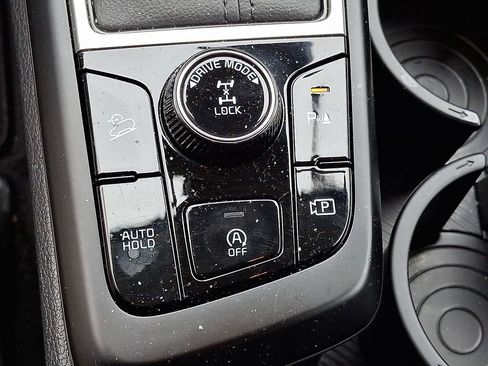 Used 2025 Kia Sportage LX AWD/4WD image 18