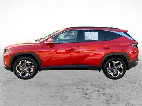Certified 2023 Hyundai Tucson Limited AWD/4WD image 6