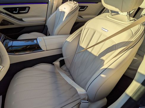 New 2026 Mercedes-Benz S 63 AMG S image 17