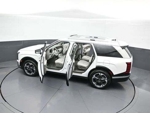 Used 2026 Hyundai Palisade Limited image 51