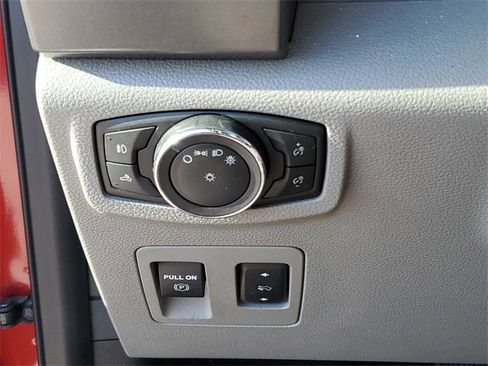 Used 2018 Ford F150 XLT w/ Equipment Group 302A Luxury image 23