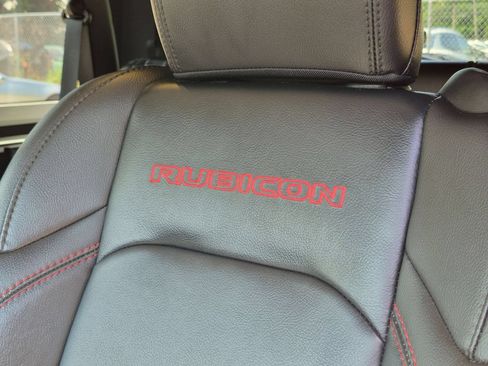 Certified 2021 Jeep Wrangler Rubicon AWD/4WD image 22