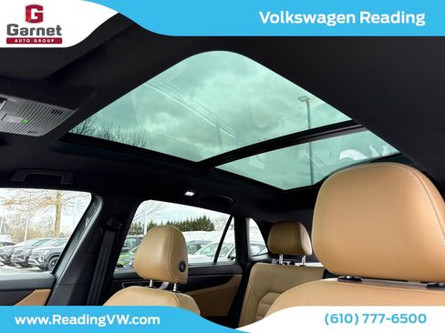 Certified 2024 Volkswagen Atlas Cross Sport SEL R-Line image 22