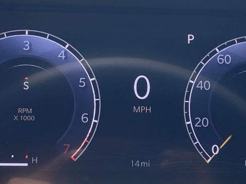 New 2025 Jeep Grand Cherokee L Laredo image 20