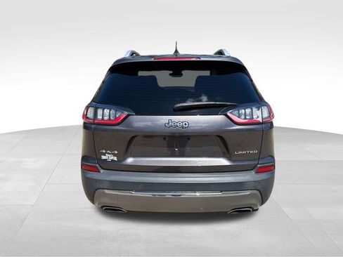 Used 2019 Jeep Cherokee Limited w/ Technology Group AWD/4WD image 4