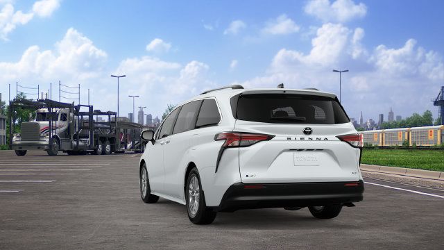 New 2026 Toyota Sienna XLE FWD image 9