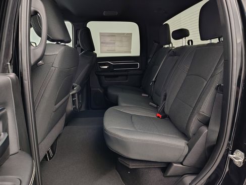 New 2026 RAM 2500 Big Horn AWD/4WD image 21