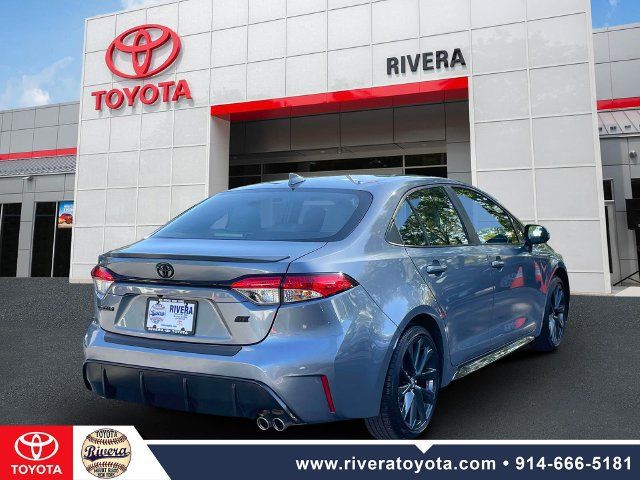 Used 2023 Toyota Corolla SE w/ Carpet Mat Package (TMS) FWD image 7