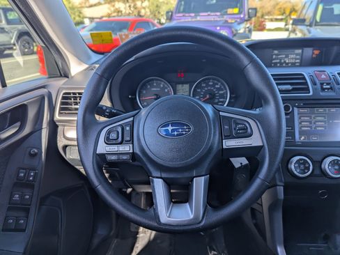 Used 2017 Subaru Forester 2.5i image 24