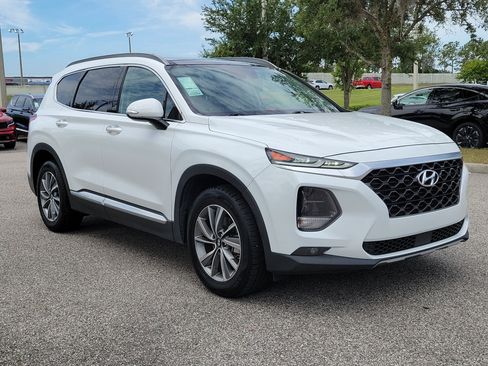 Used 2020 Hyundai Santa Fe SEL w/ Convenience + Premium Package FWD image 3