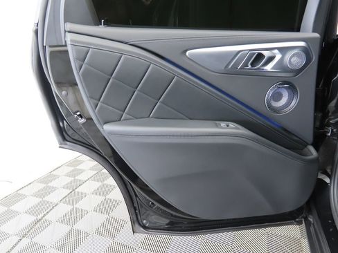 Certified 2025 BMW XM Base image 25