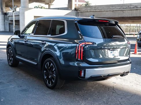Used 2023 Kia Telluride SX Prestige image 8