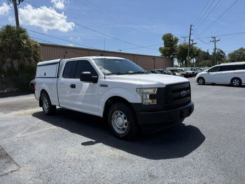 Used 2017 Ford F150 XL w/ Equipment Group 101A Mid RWD image 4