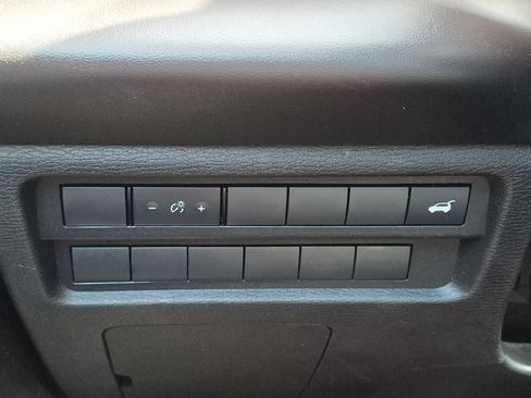 Used 2024 Mitsubishi Outlander SE Black Edition AWD/4WD image 16