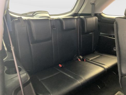 Used 2019 Toyota Highlander XLE AWD/4WD image 13