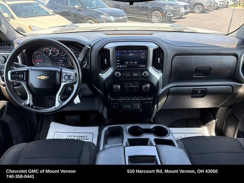 Used 2022 Chevrolet Silverado 2500 LT AWD/4WD image 28