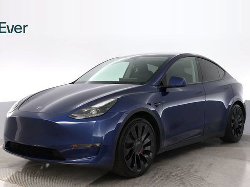 Used 2023 Tesla Model Y Performance AWD/4WD image 2