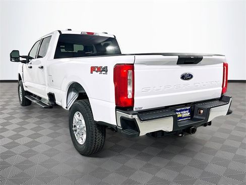 New 2026 Ford F350 XLT w/ FX4 Off-Road Package image 21