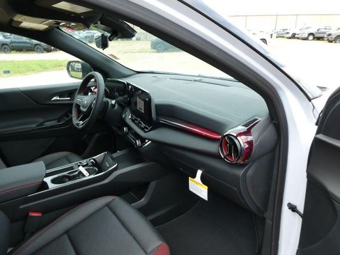 New 2027 Chevrolet Equinox RS w/ Safety and Technology Package AWD/4WD image 10