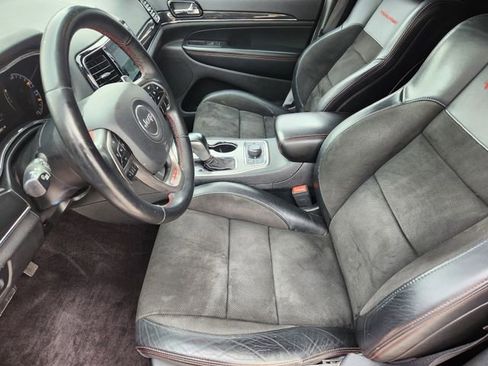 Used 2019 Jeep Grand Cherokee Trailhawk image 13