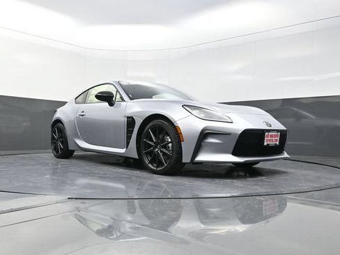 New 2025 Toyota GR86 Premium RWD image 23