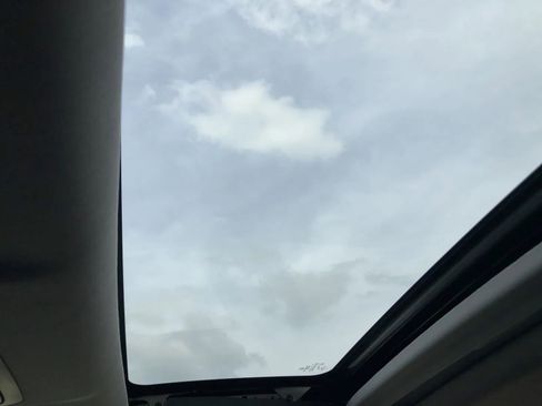 Used 2019 Honda CR-V EX-L image 28