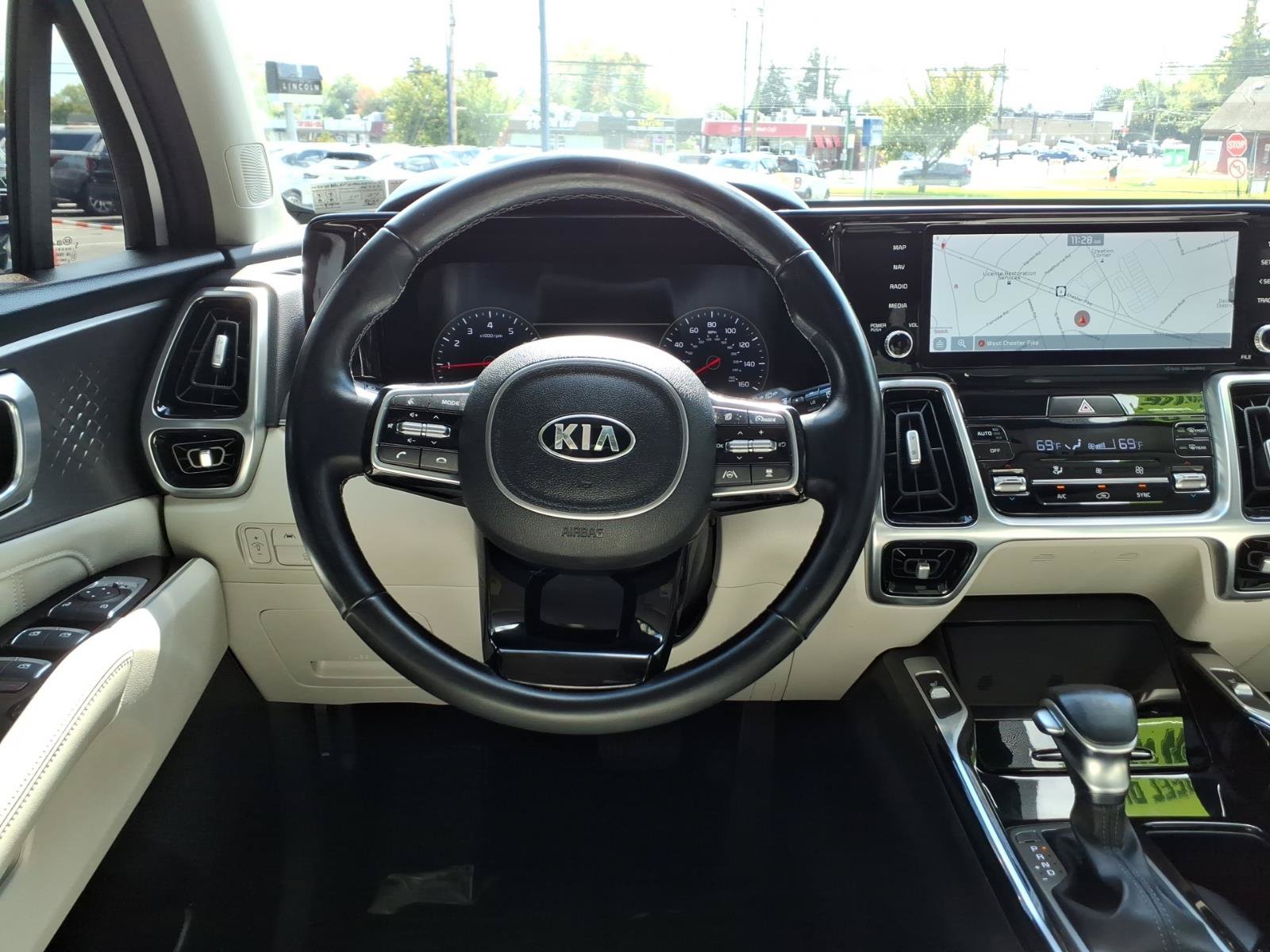 Used 2021 Kia Sorento SX AWD/4WD image 13