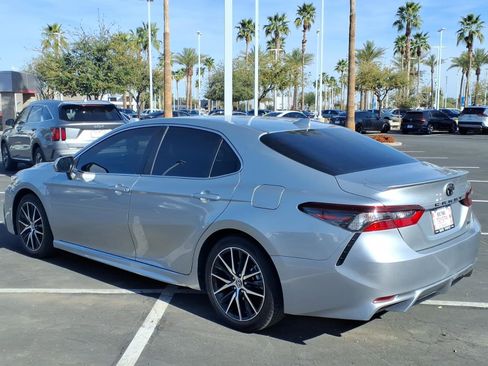 Certified 2023 Toyota Camry SE image 6