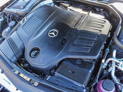 Used 2022 Mercedes-Benz E 450 4MATIC All-Terrain Wagon image 33