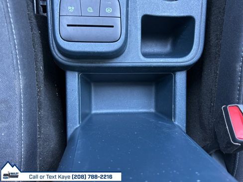 Used 2023 Ford Maverick XL image 27