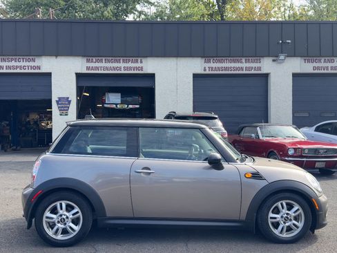 Used 2013 MINI Cooper Hardtop image 7