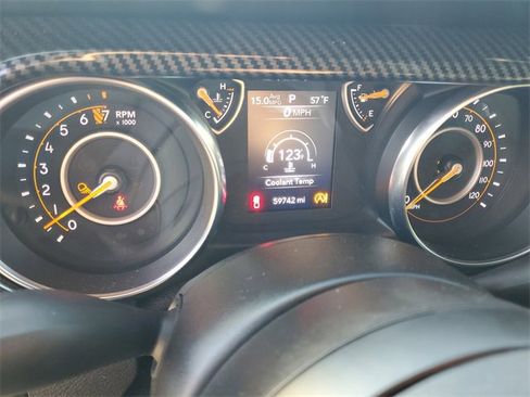 Used 2021 Jeep Gladiator Willys image 19