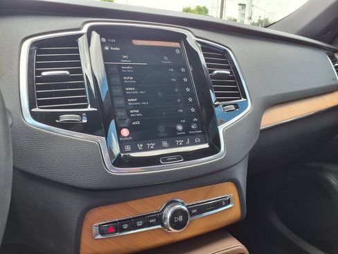 Certified 2023 Volvo XC90 B6 Plus w/ Protection Package AWD/4WD image 30