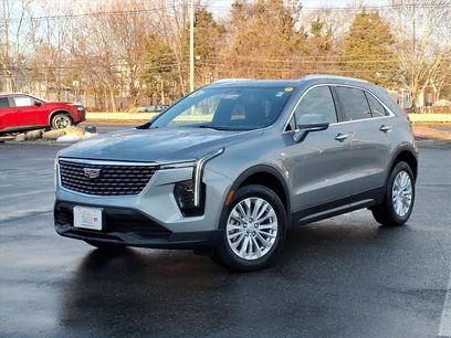 Used 2024 Cadillac XT4 Luxury w/ Cold Weather Package