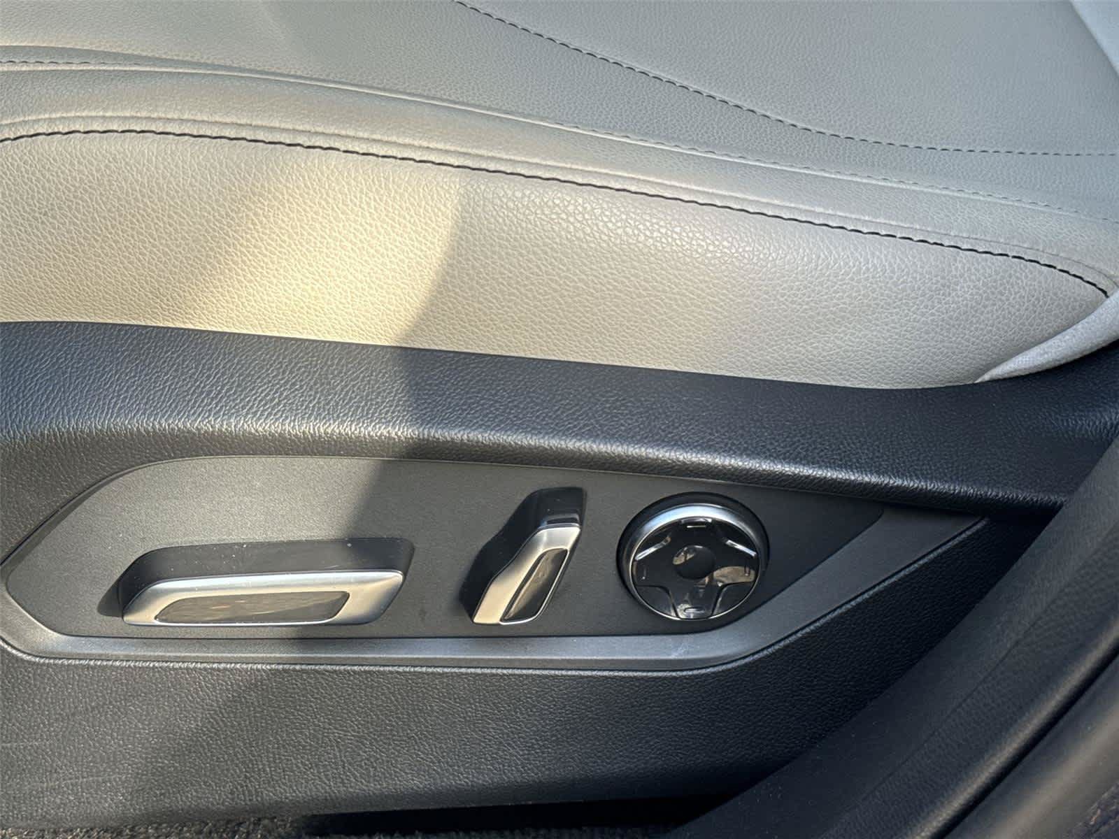 Certified 2026 Acura RDX SH-AWD image 13
