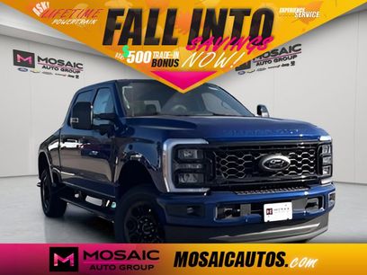 New 2026 Ford F350 Lariat w/ Black Appearance Package