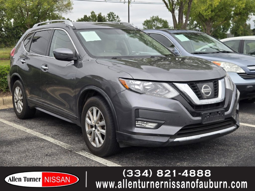 Used 2017 Nissan Rogue SV w/ Sun & Sound Touring Package FWD image 1