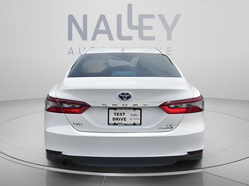 Certified 2023 Toyota Camry LE FWD image 4