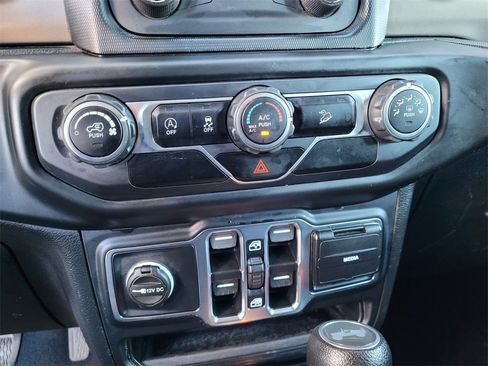 Used 2020 Jeep Wrangler Unlimited Sport S image 18