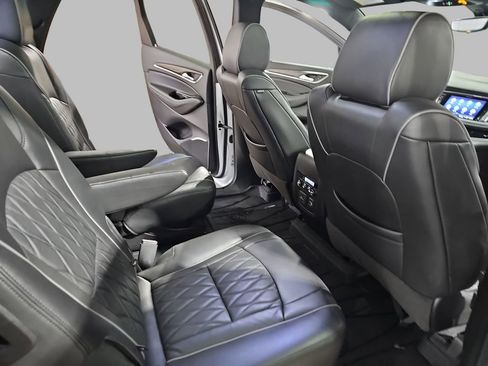 Certified 2022 Buick Enclave Avenir w/ Avenir Technology Package image 14